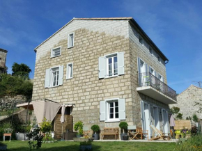 Гостиница Casa Sarrinca  Серра-ди-Скопамене
